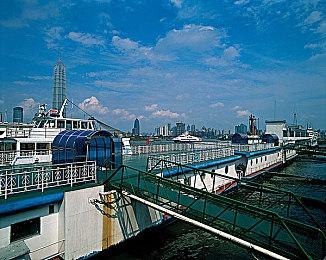 《Deadlock》早期视频：原本可能设定在《半条命》宇宙